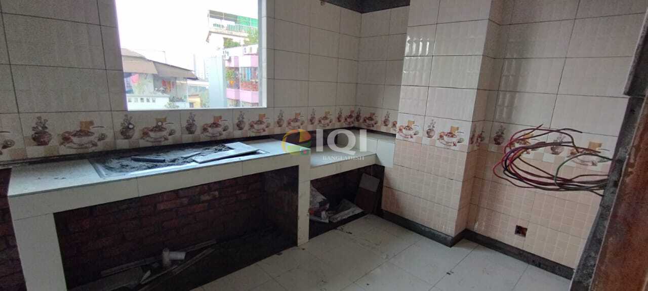 Flat for sale at Mogbazar