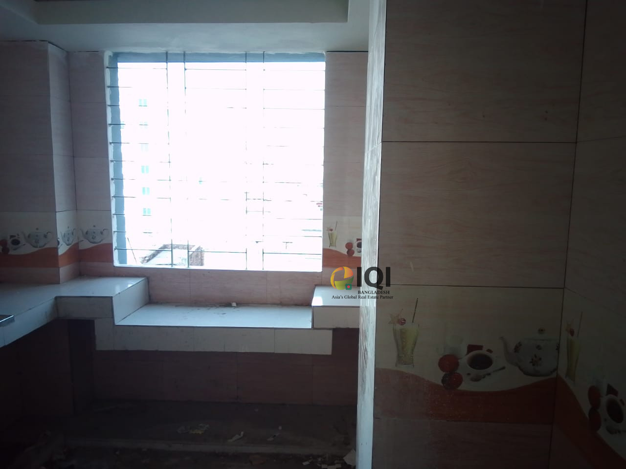 Flat For Sale in Rayer Bazar