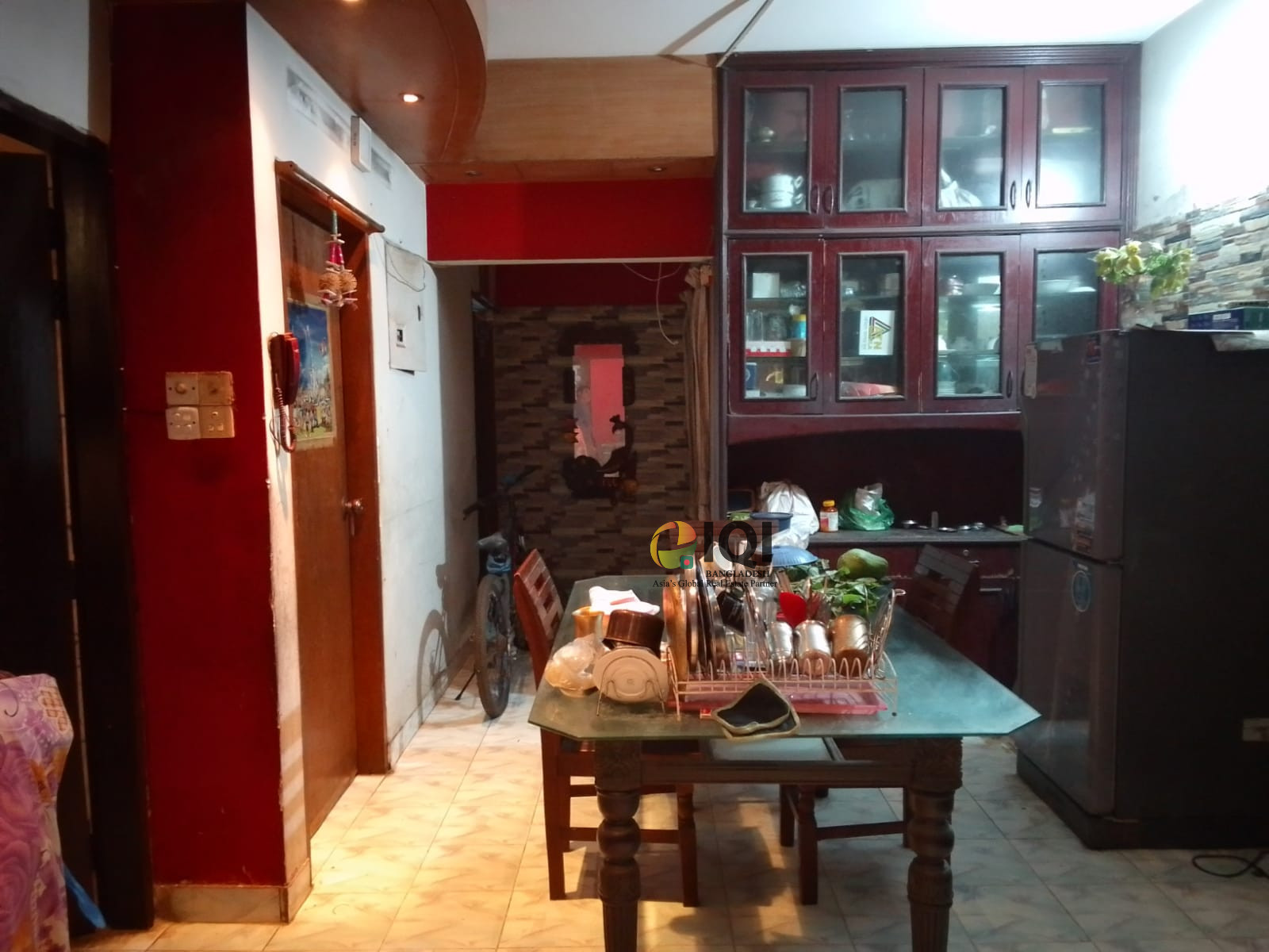 Flat For Sale in West Dhanmondi