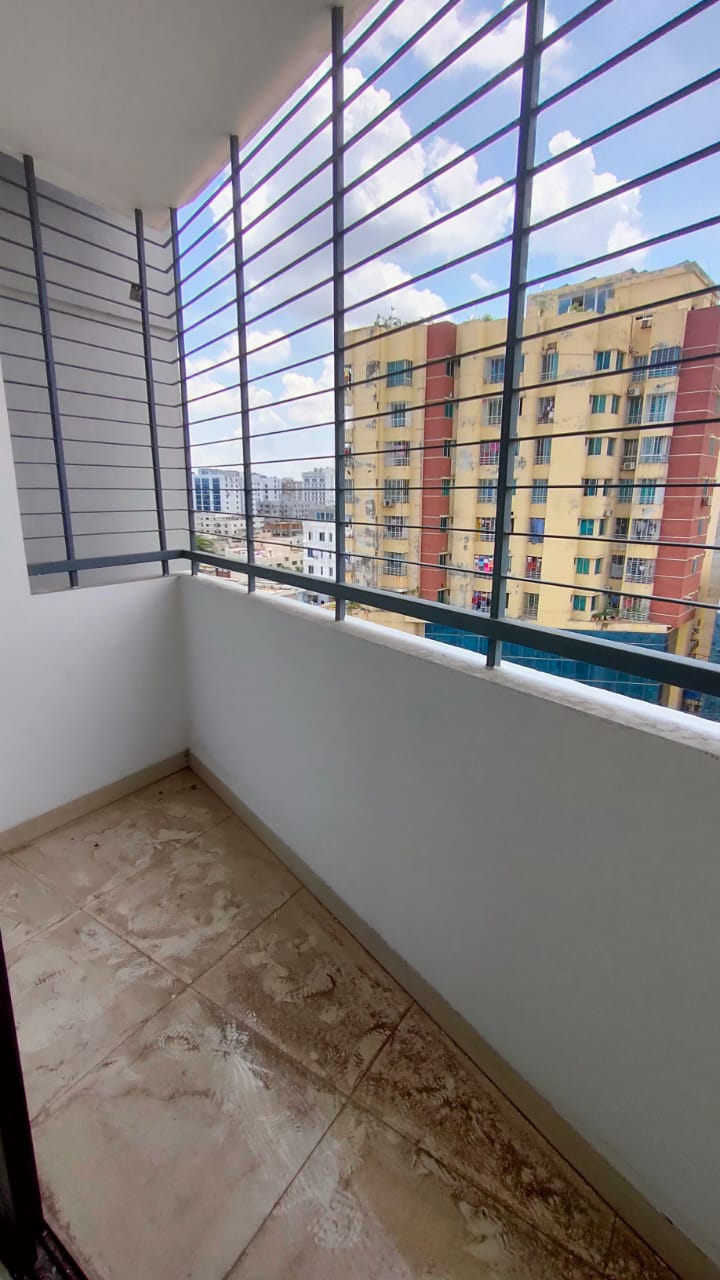 Flat for sale at Mogbazar