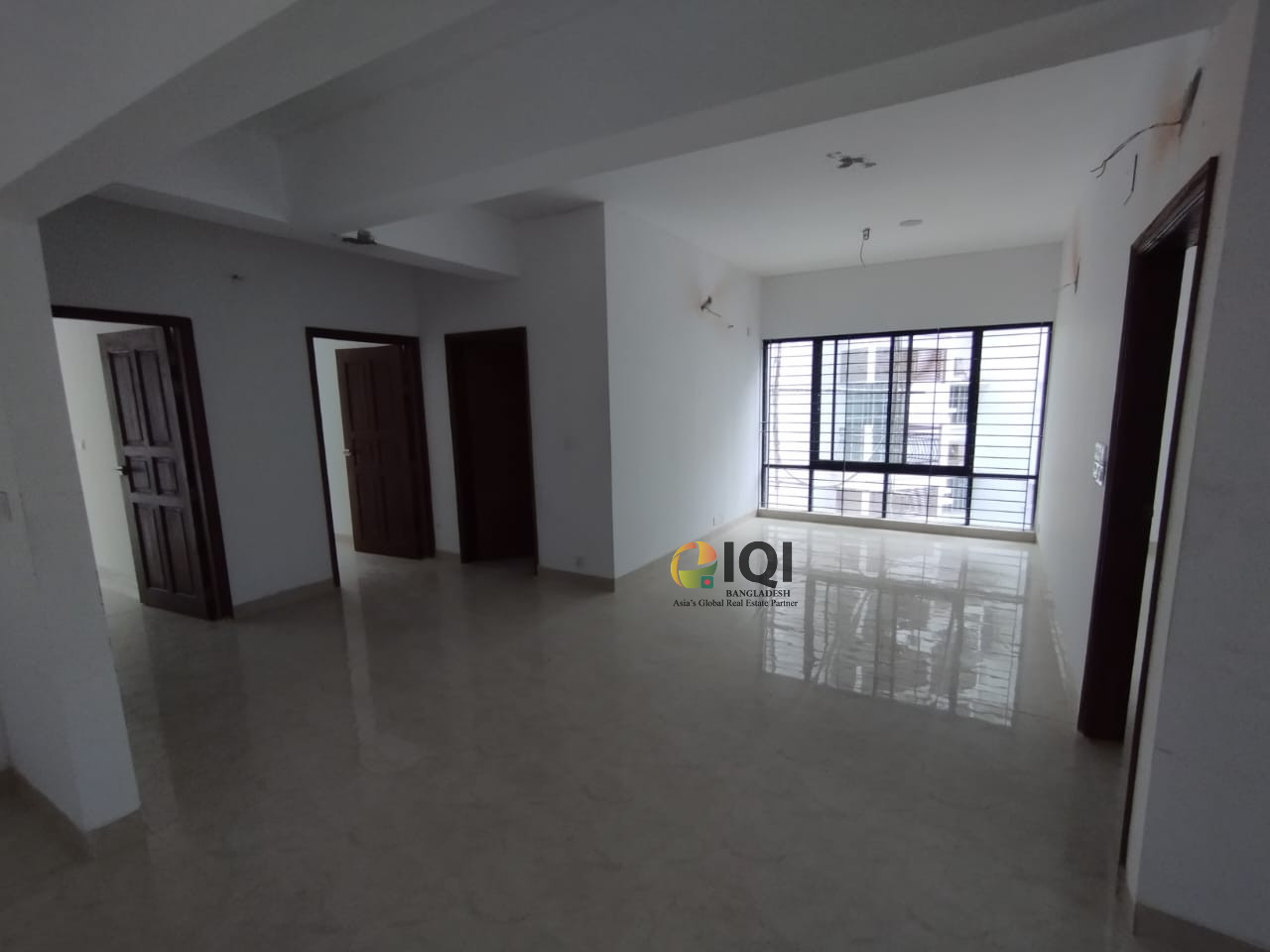 Flat Sale at Gulshan 1, Road 2