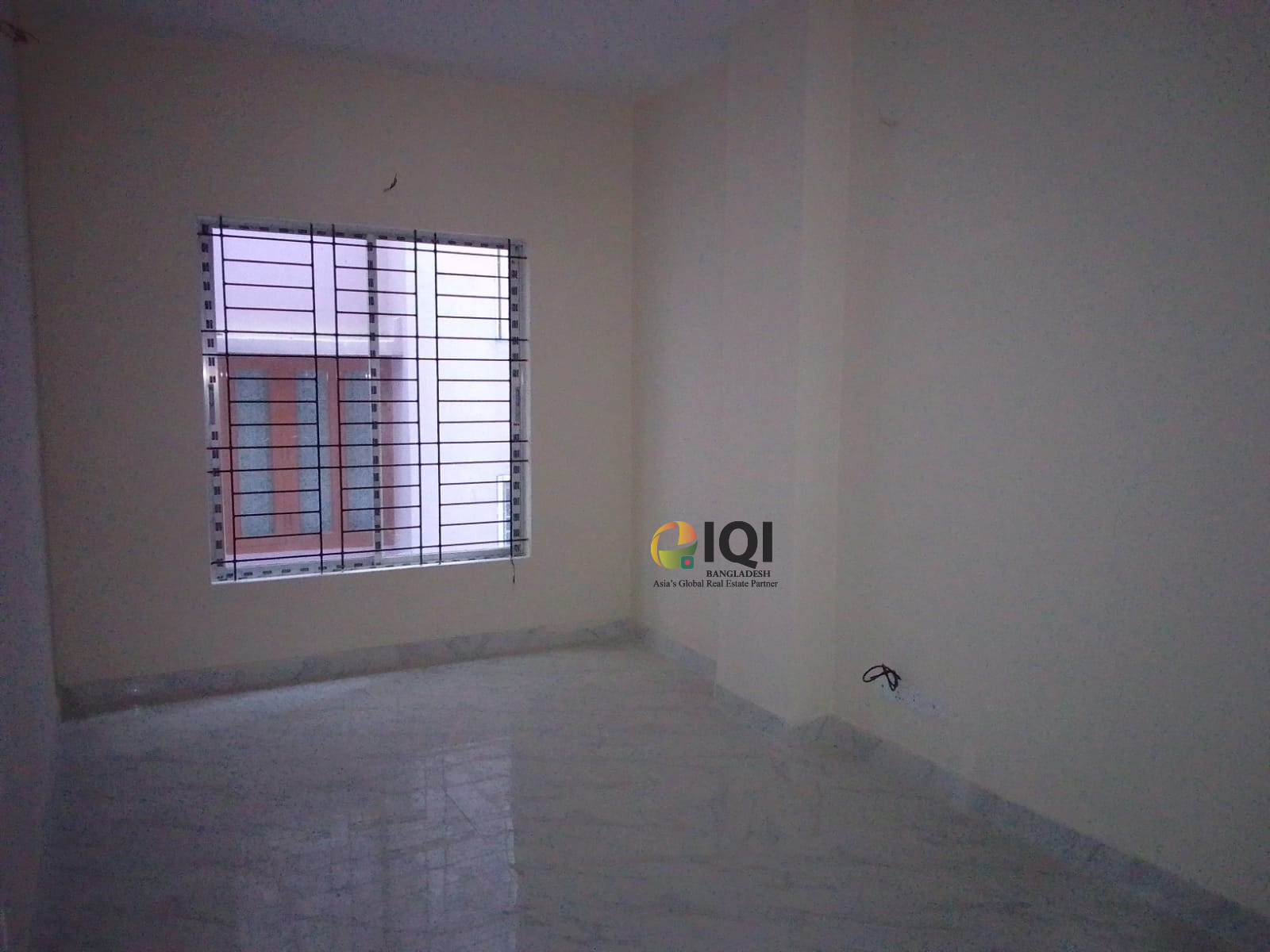 Flat For Sale in West Dhanmondi 8/A