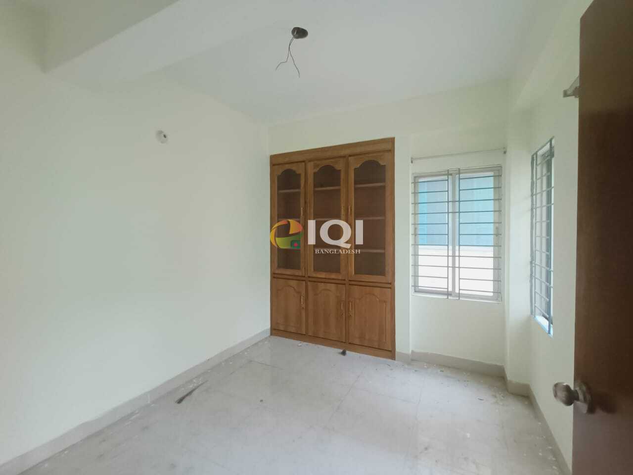 Flat for sale at Mogbazar