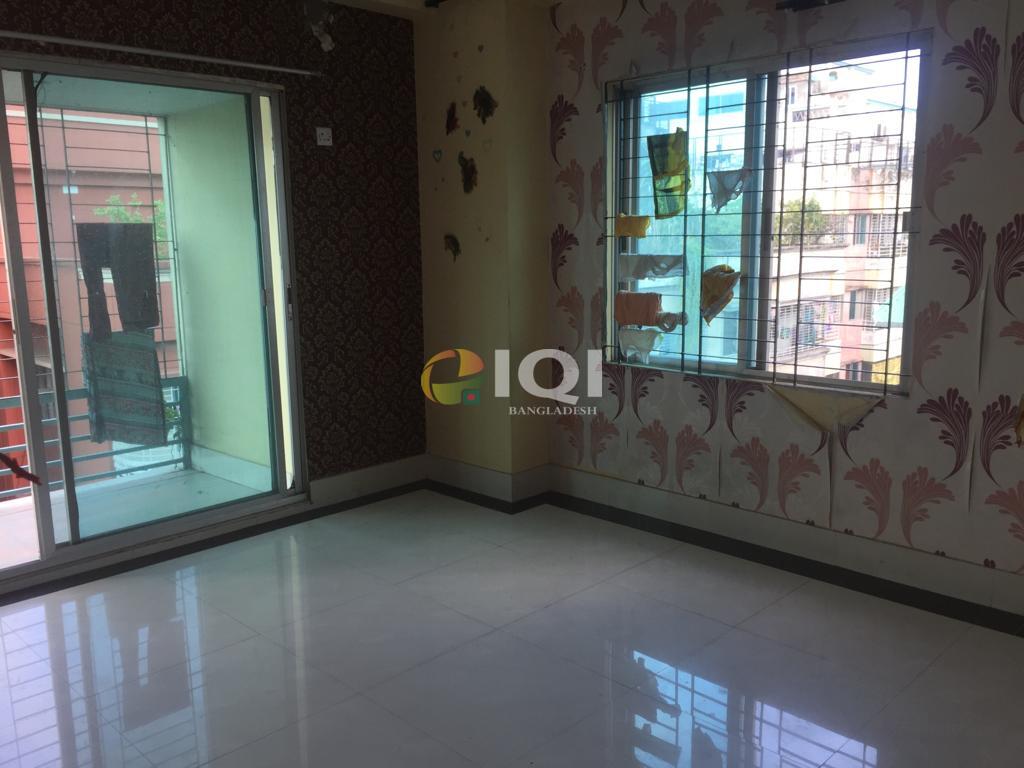 Flat For Sale At Banasree