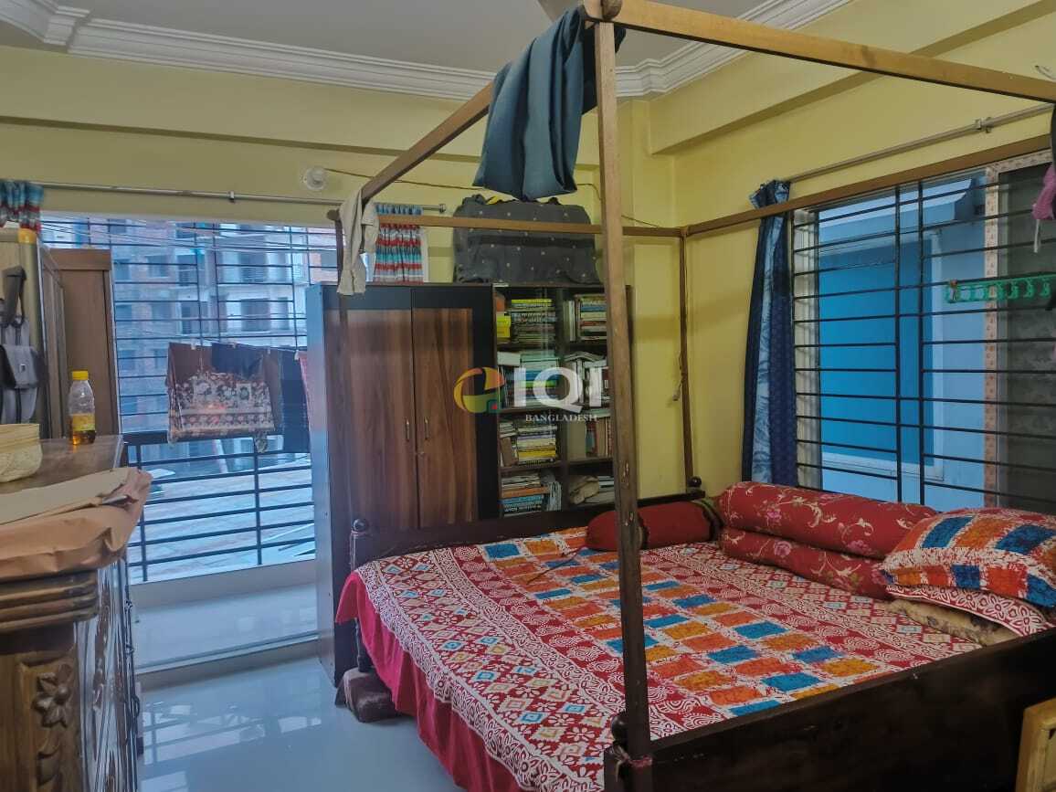 Flat for sale at Badda