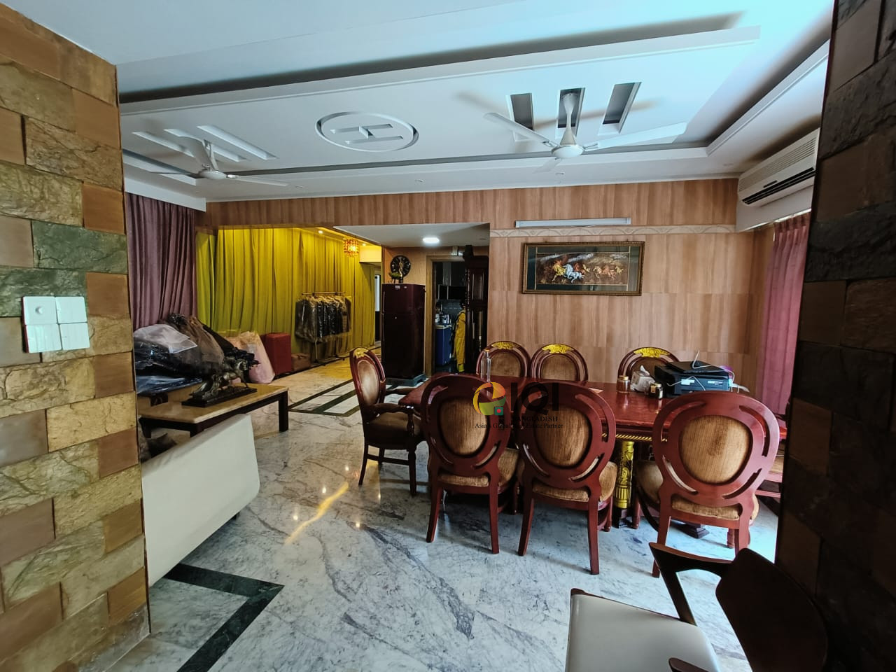 Flat for sale at gulshan 1