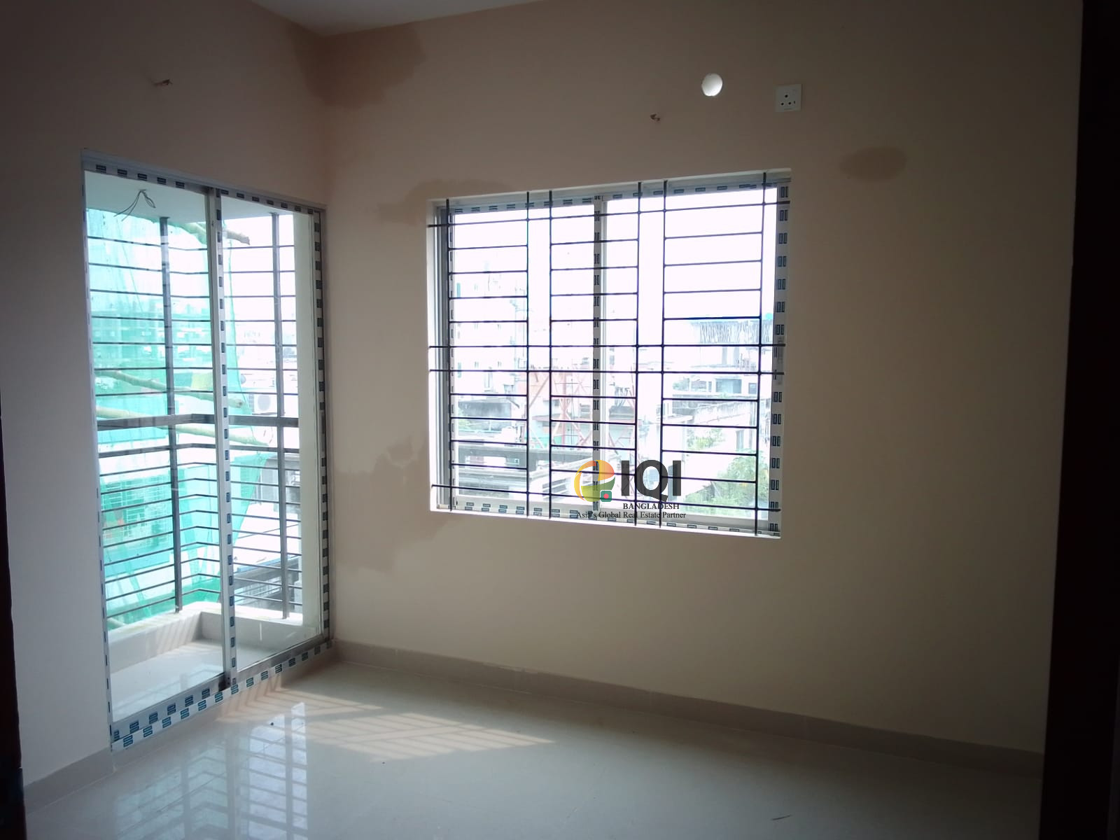 Flat For Sale in West Dhanmondi 8/A