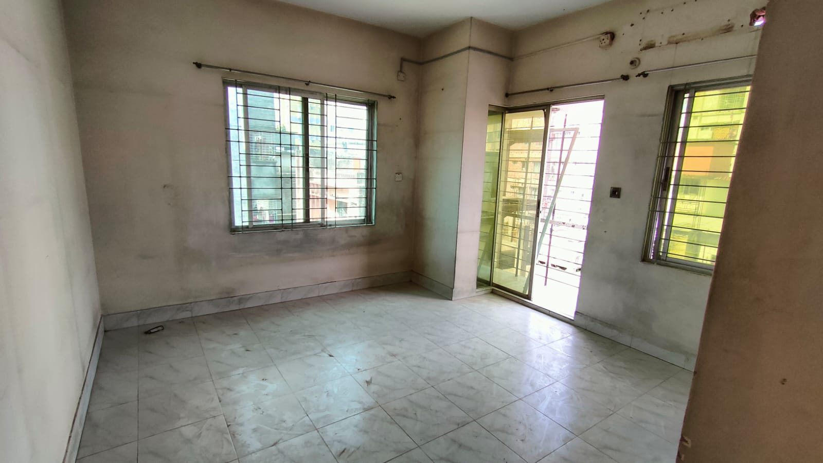 Flat for sale at Kathalbagan