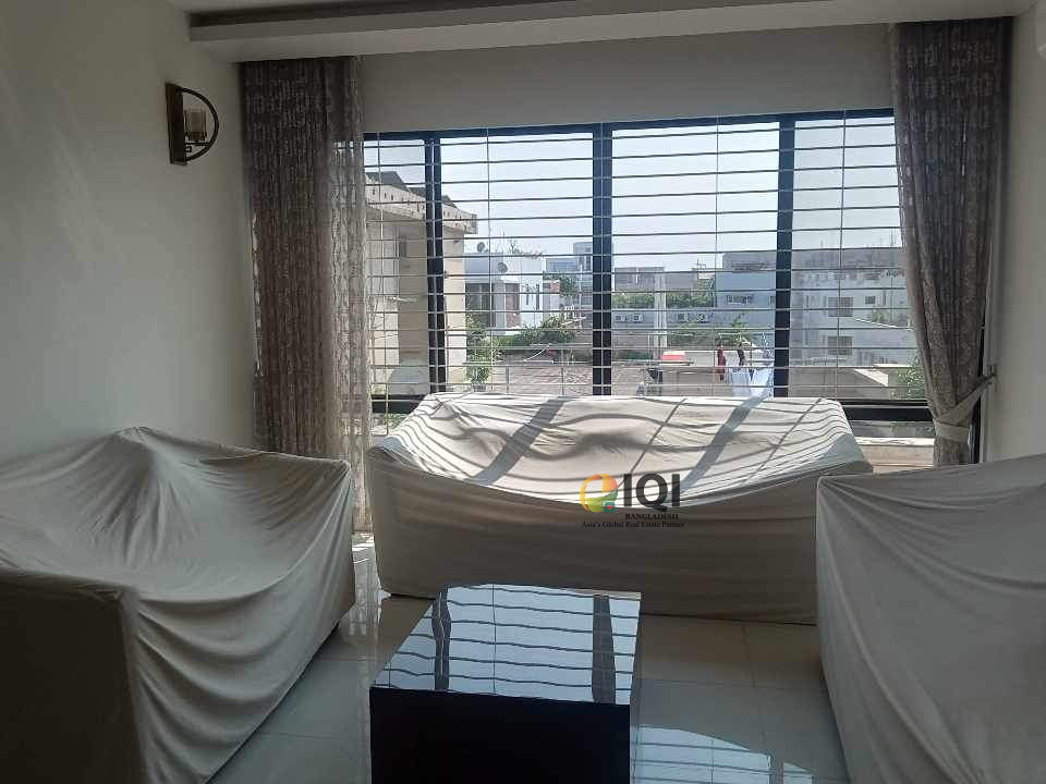 Apartment rent at Bashundhara R/A.