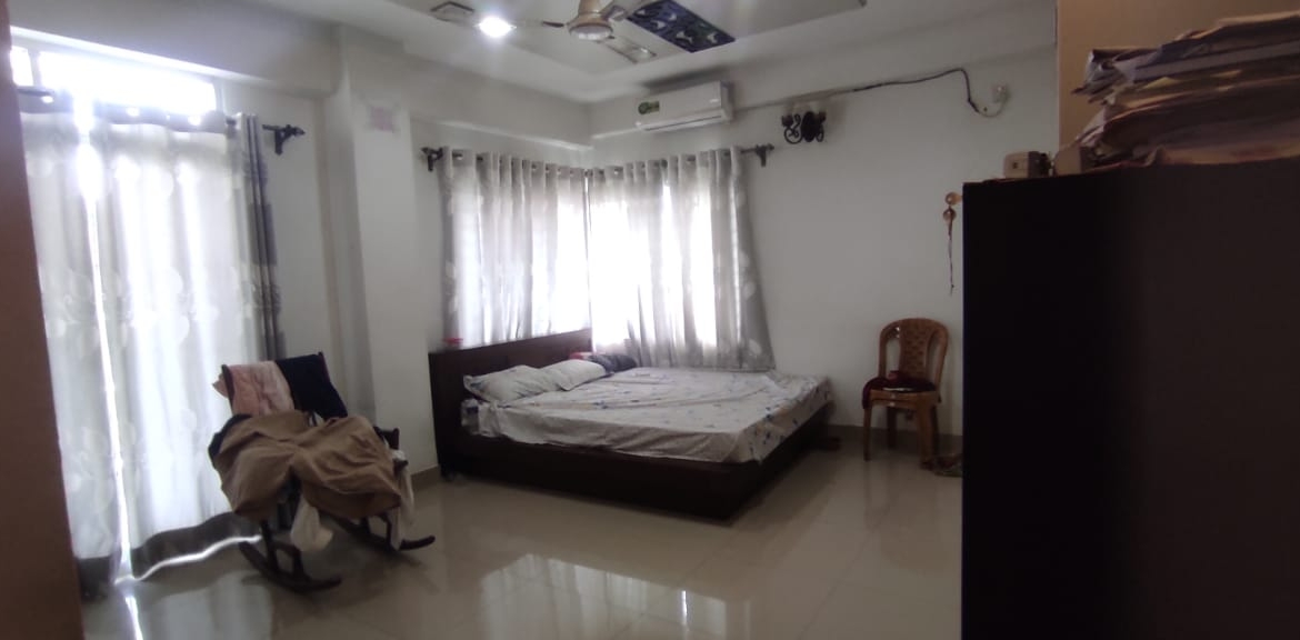 Flat For Sale At Bashundhara