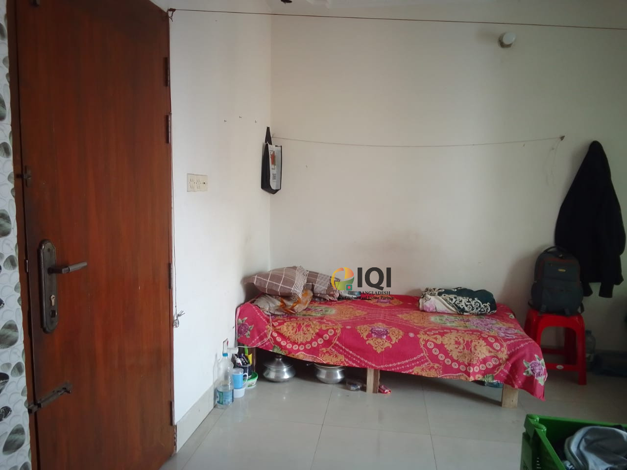 Flat for sale in North Adabor