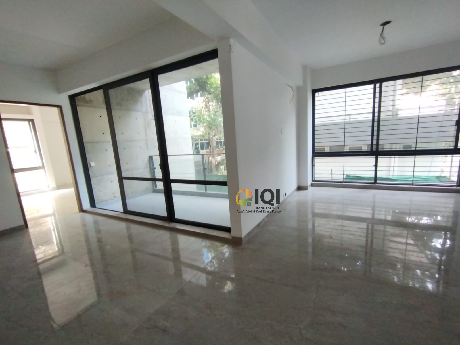 Property for rent Gulshan 2, Road 111