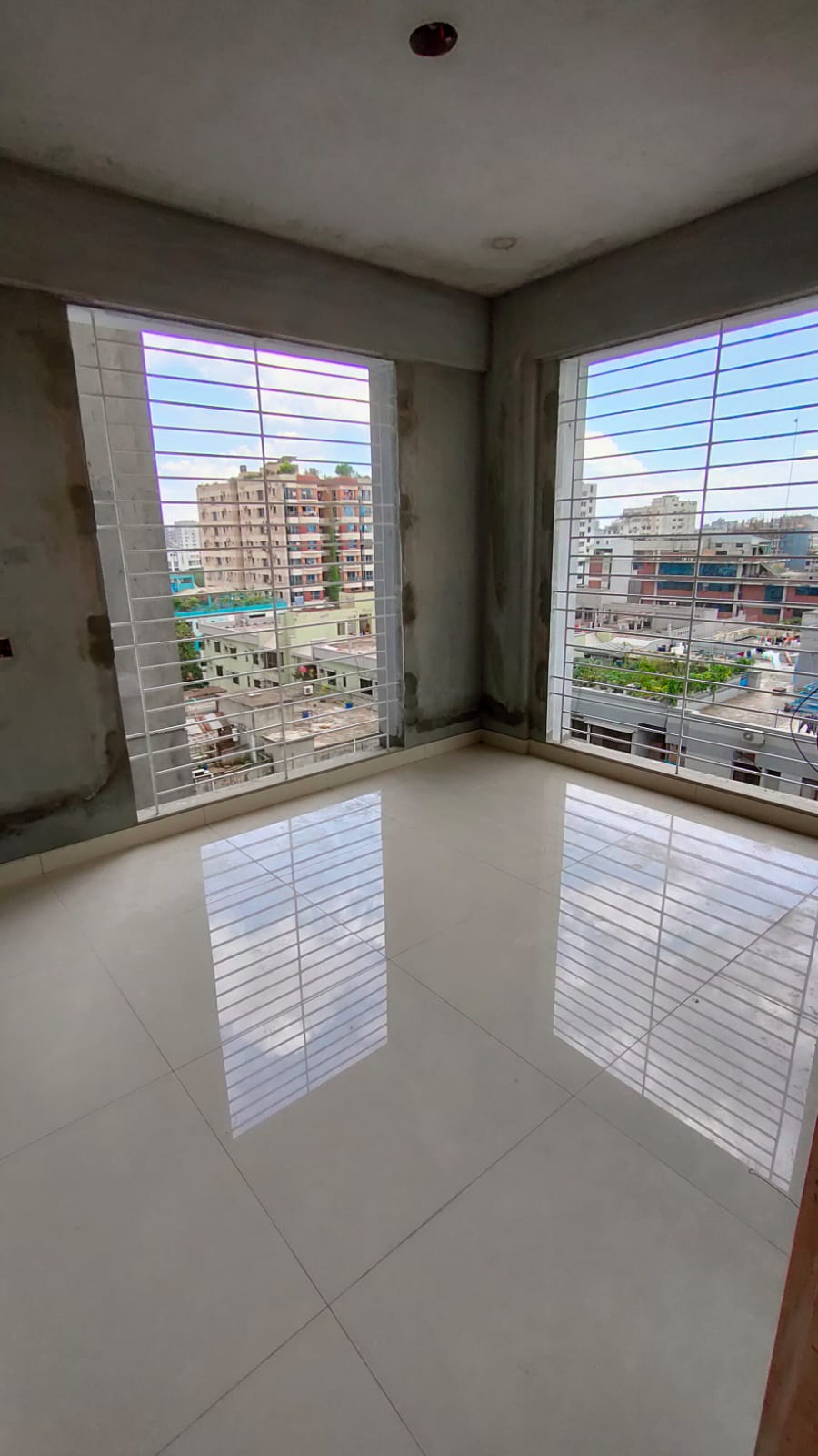 Flat for sale at Dhanmondi