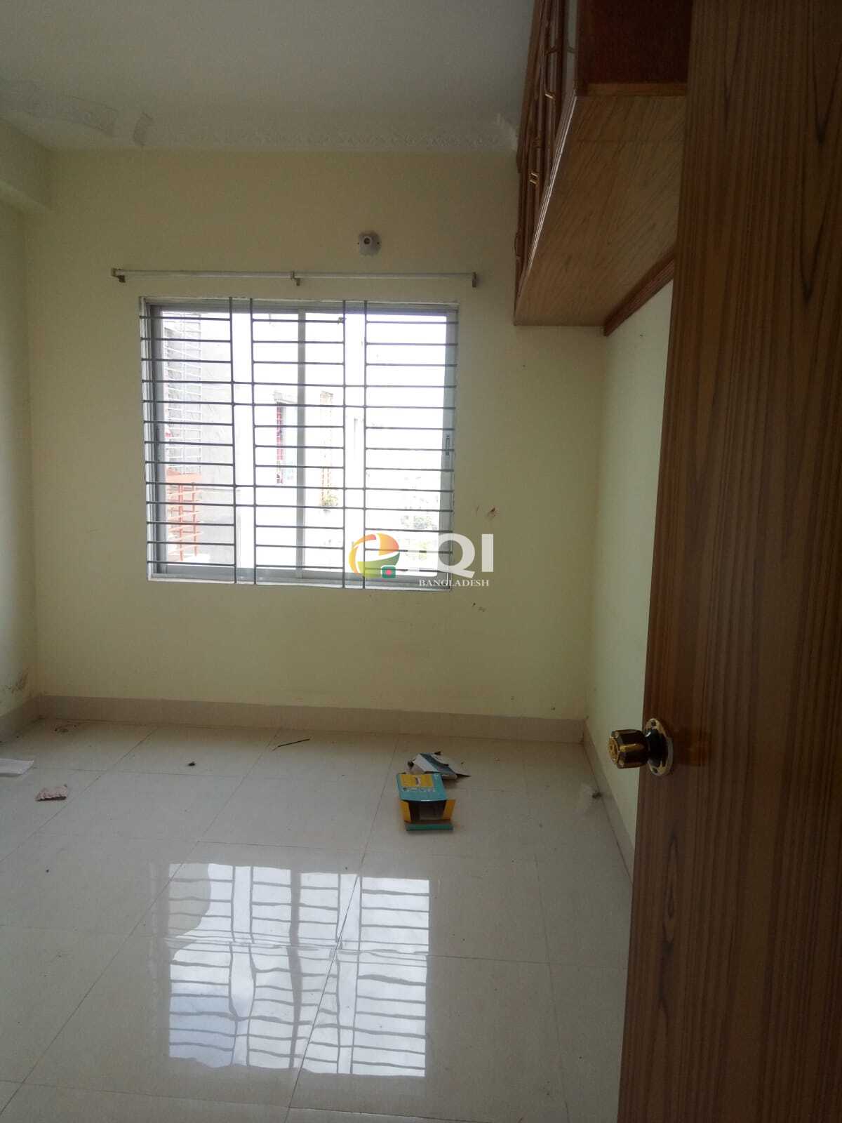 Flat for sale at Uttar Badda