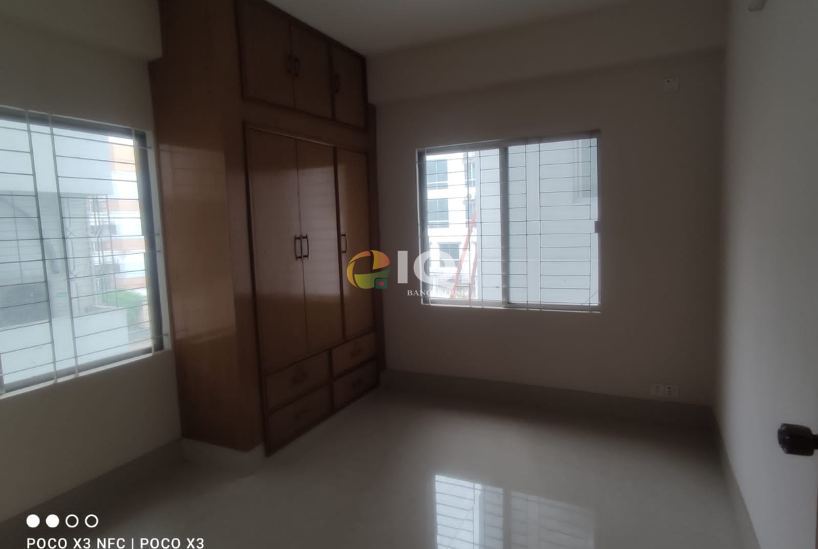 Flat For Sale At Bashundhara