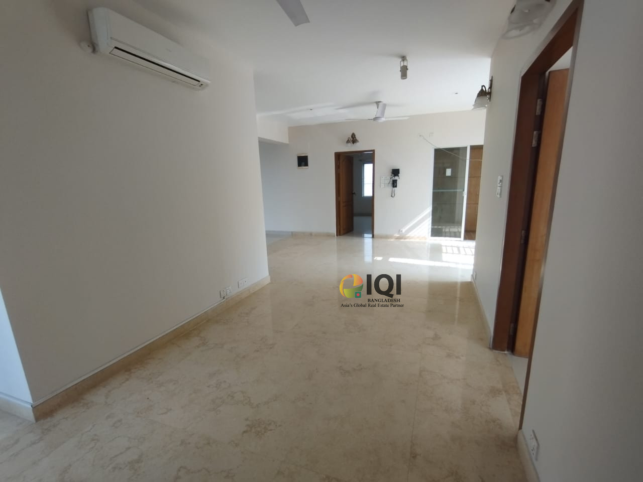 Flat rent at Banani North, 23 road