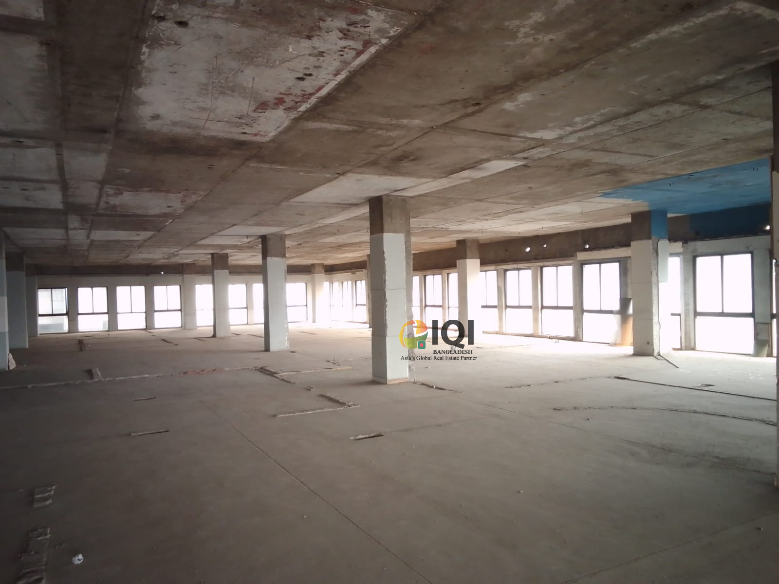 Commercial Space For Rent in Kawran Bazar