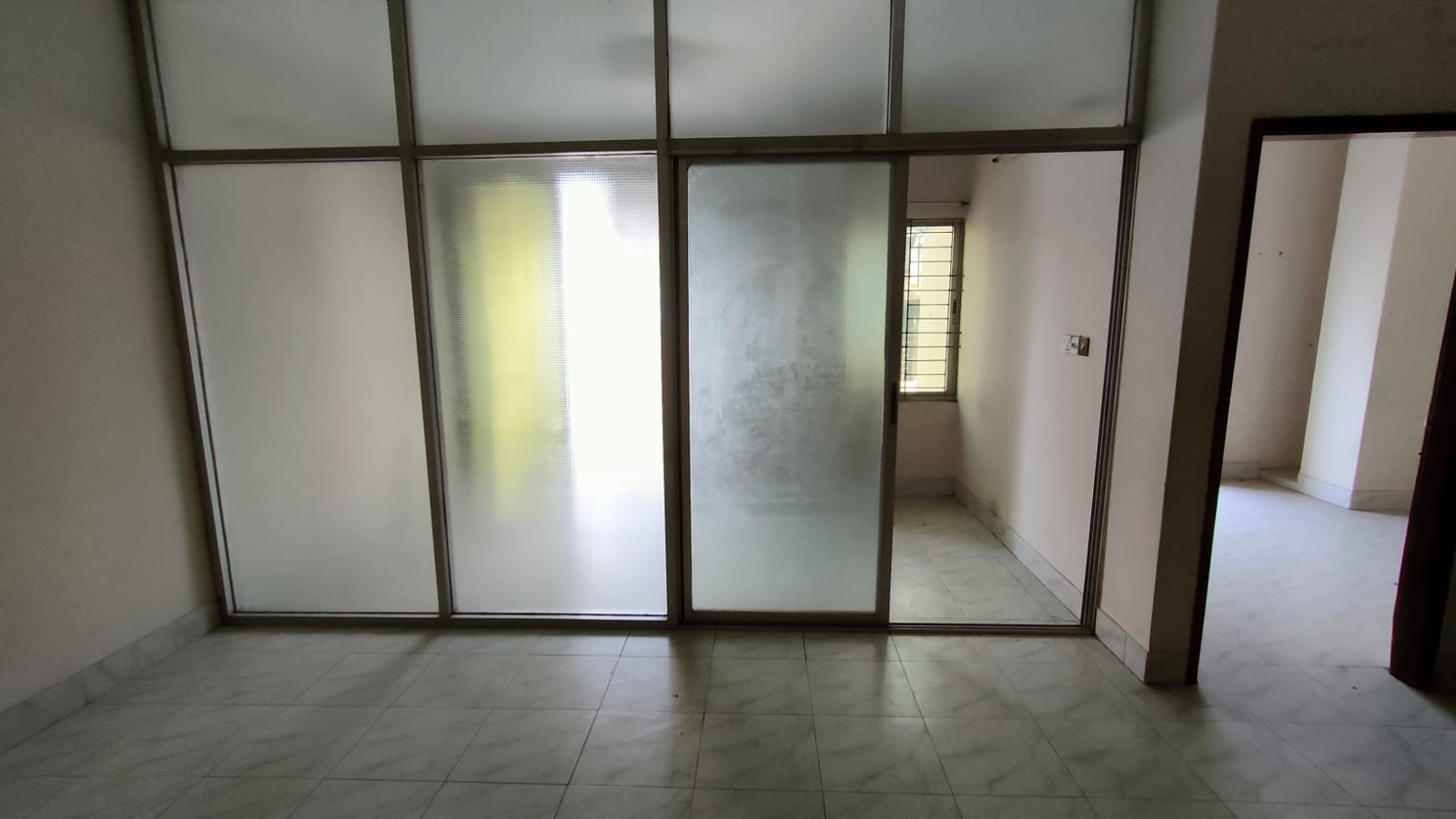 Flat for sale at Kathalbagan