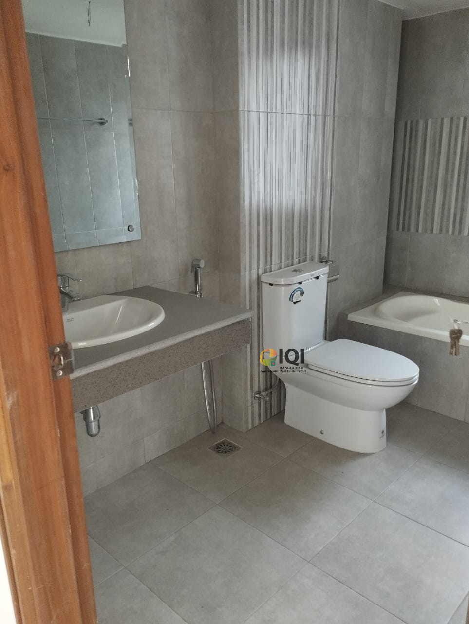 Flat Rent at Banani North, Road 25