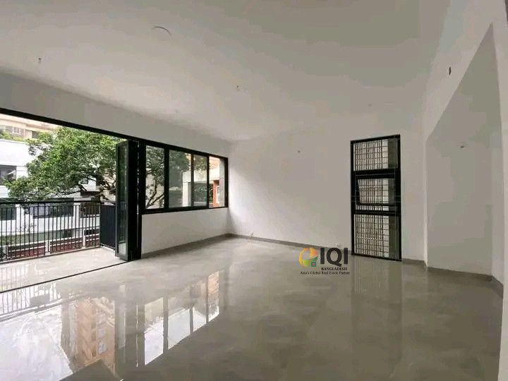 Flat rent at Banani, Road 9