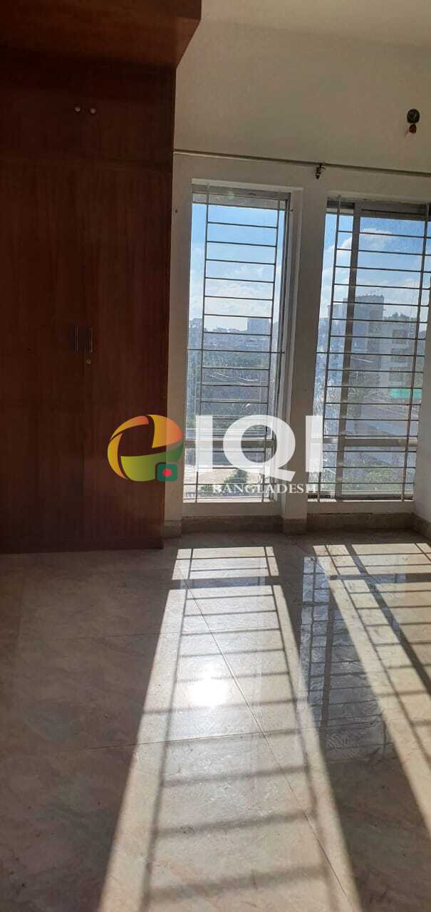 Flat for sale at Dhanmondi