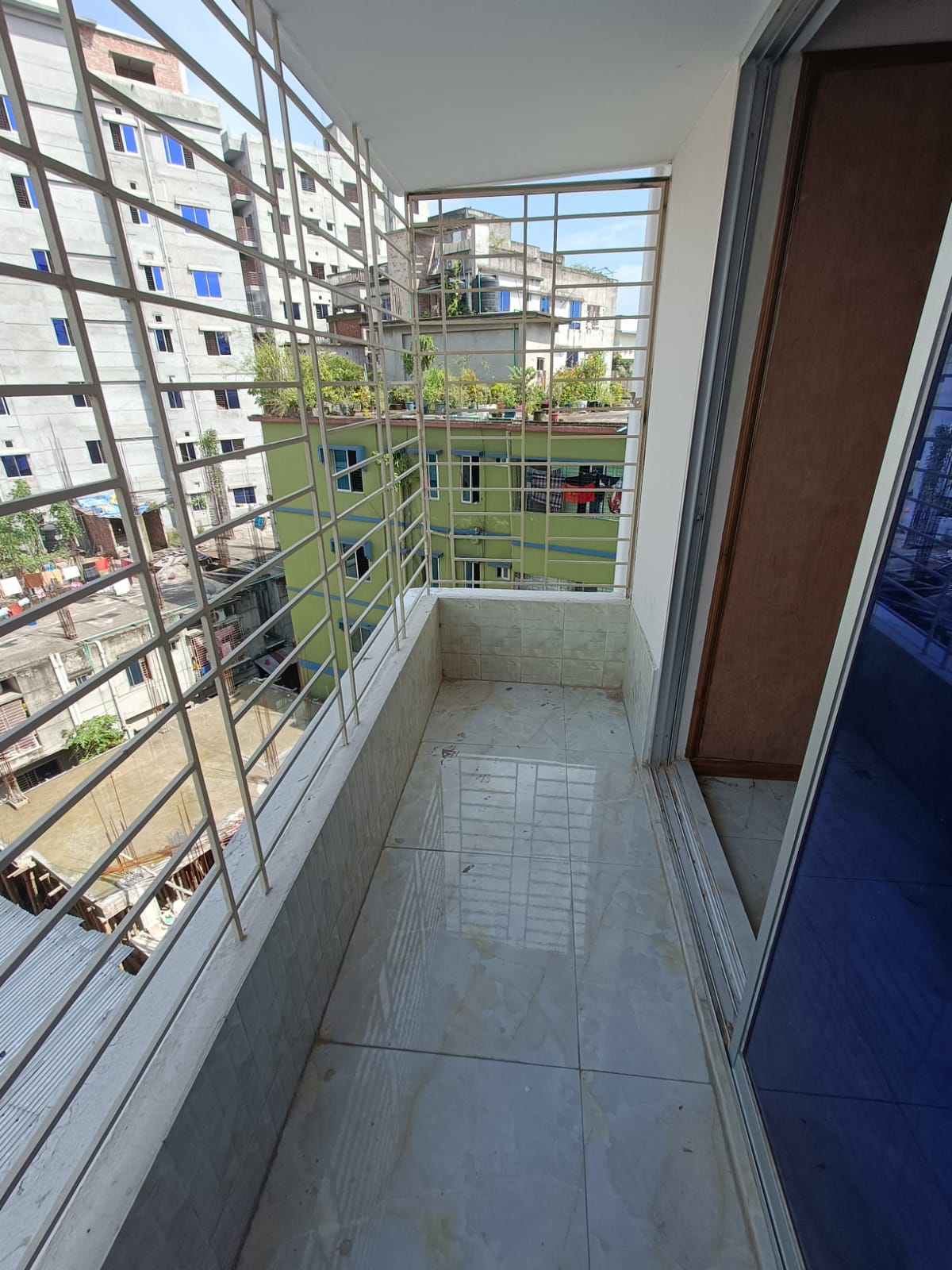 Flat for Sale at Badda