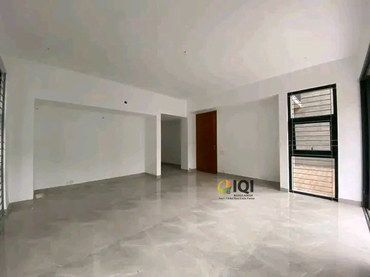 Flat rent at Banani, Road 9