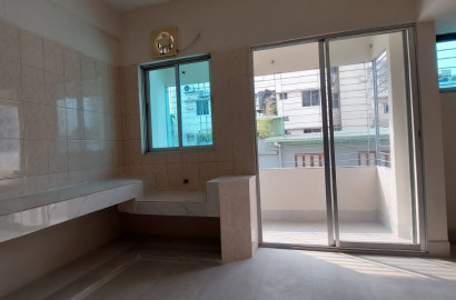 Flat for sale at uttara sec-3