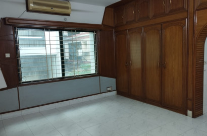 Flat rent at Gulshan 1