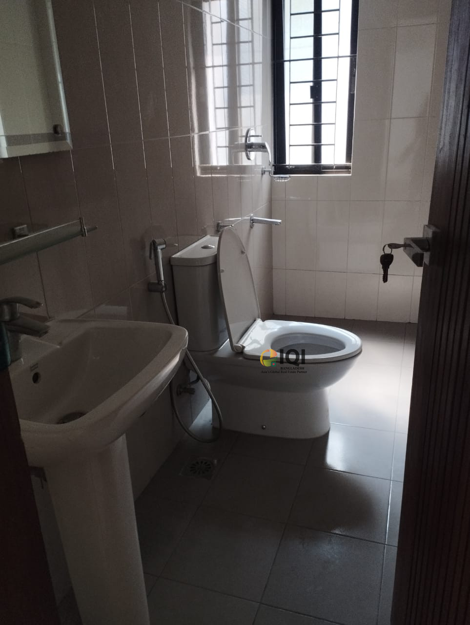 Flat Rent at Banani North, Road 25