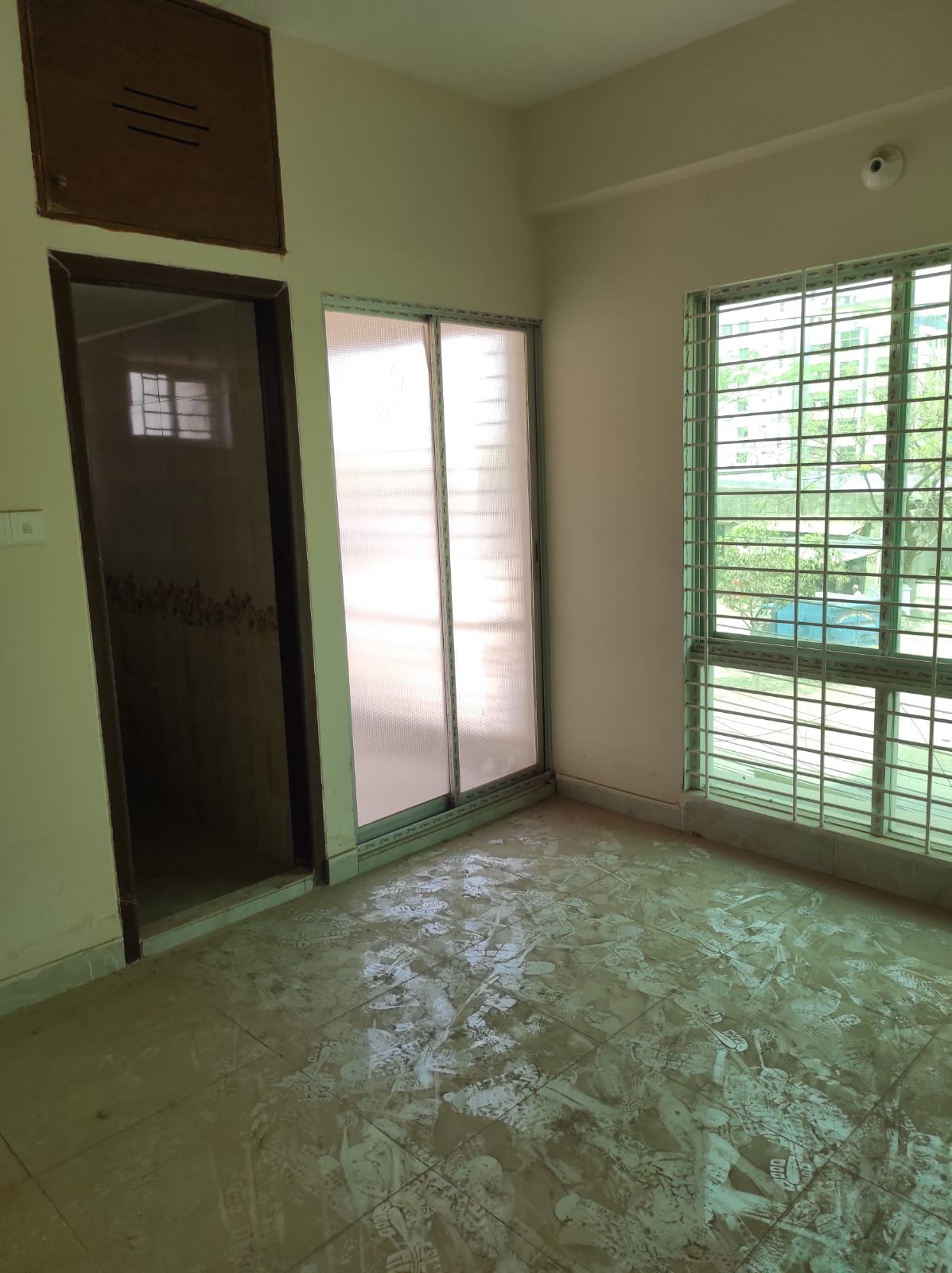 Flat for sale at Aftabnagar