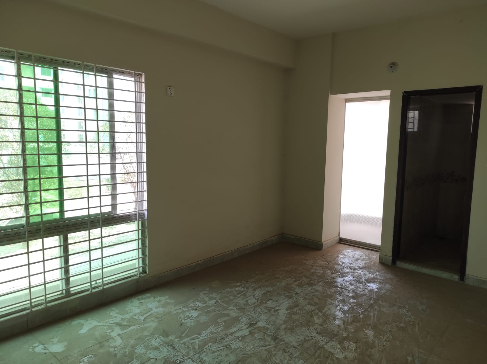 Flat for sale at Aftabnagar